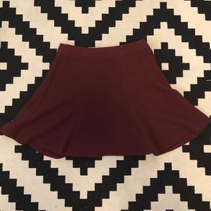 Ann Taylor LOFT Maroon Skirt Size 8